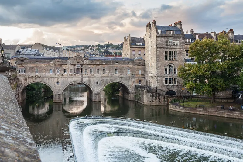 Pulteney Bridge and weir on the River Avon in Bath